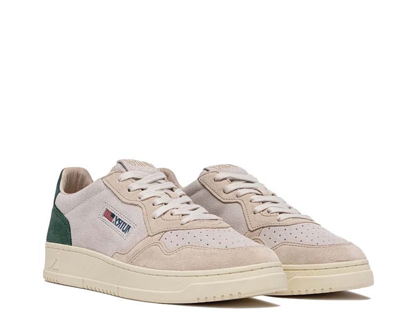 Autry Medalist Low Tricolore Sable/Vert semelle — semelle gomme vintage