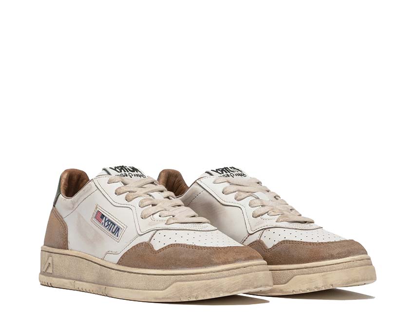 Autry Super Vintage Low Cyprus Cognac vista lateral — cuero y ante bicolor natural