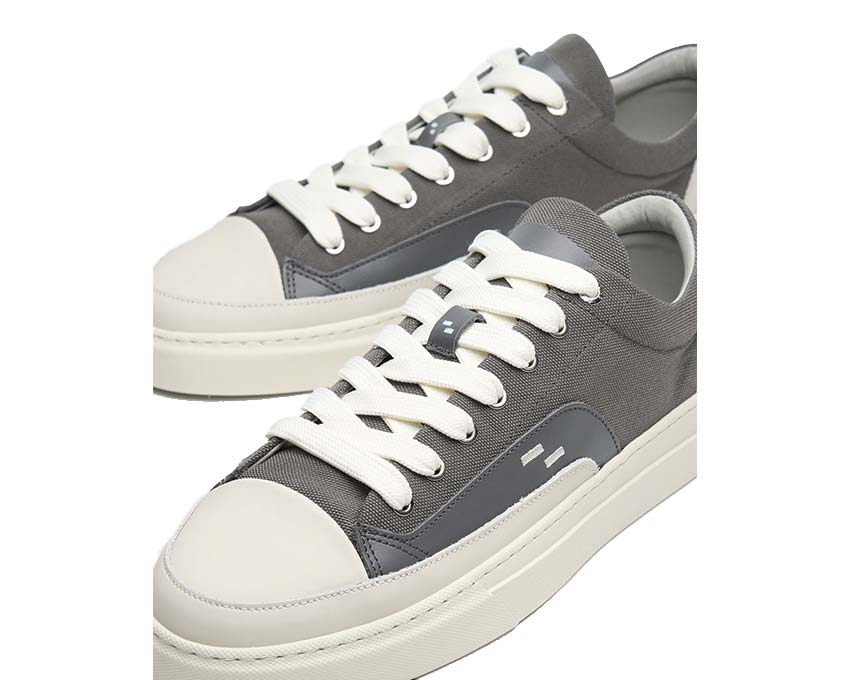 Filling Pieces Riviera Low Dark Grey vista laterale — pelle piena grigia