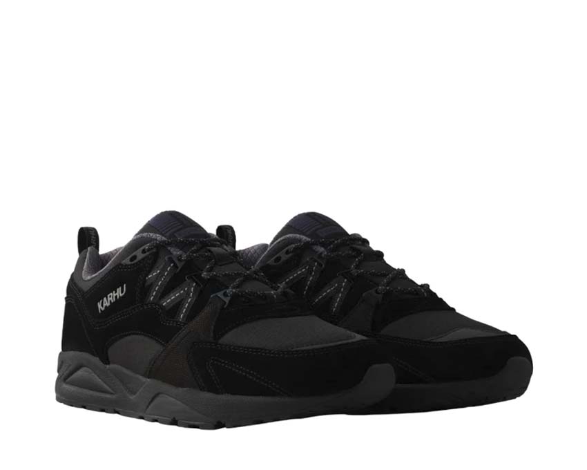 Karhu Fusion 2.0 Jet Black vue latérale — tige mesh noir