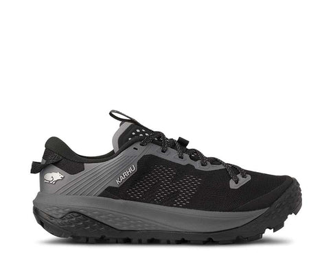 Karhu Ikoni Trail Black/Black — sneaker homme trail technologie Fulcrum