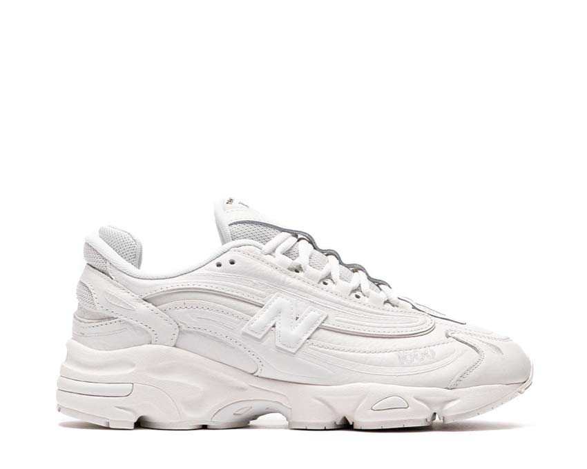 New Balance 1000 Sea Salt — lightweight unisex sneaker