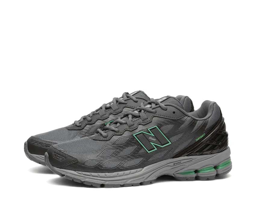 New Balance 1906W Black Metallic vue latérale — empiècements métallisés