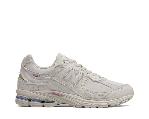 New Balance 2002R Sea Salt/NB White — sneaker unisexe protection pack lifestyle