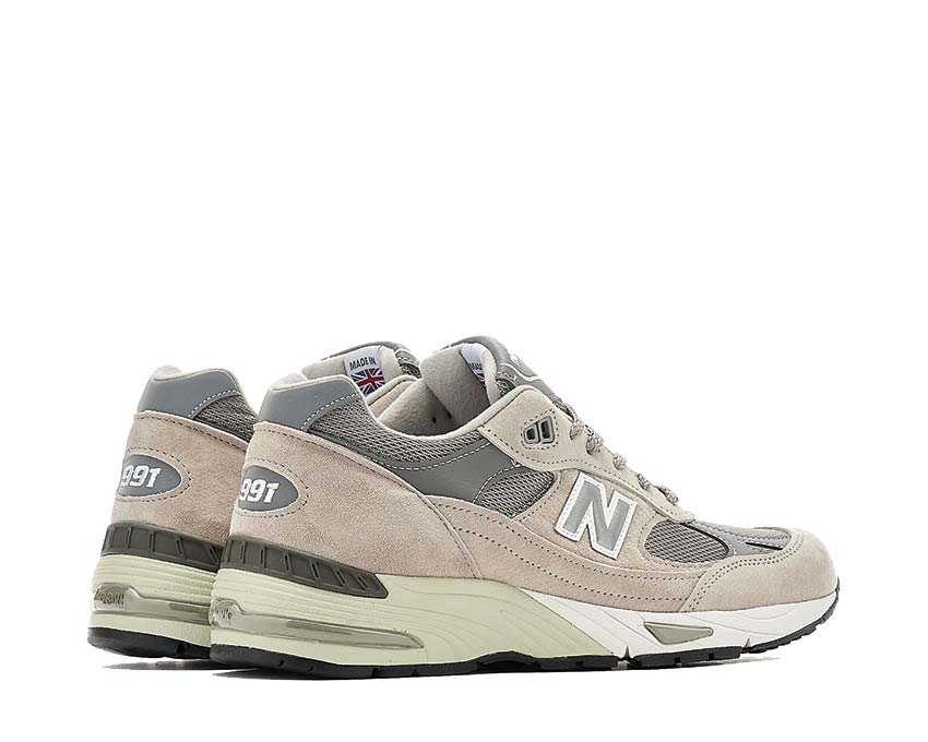 New Balance 991 Gris Made in UK détail — matières suède et mesh