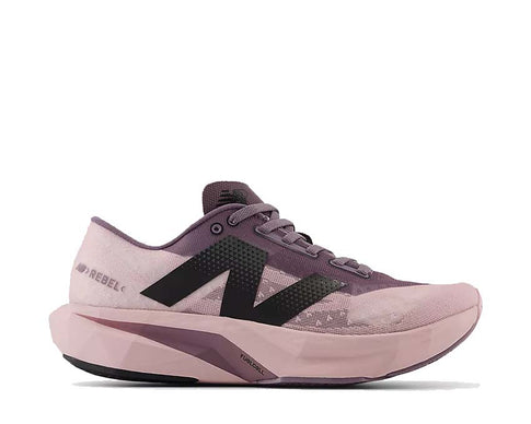 New Balance FuelCell Rebel V4 Twilight Haze Dark Ice Wine — chaussure running femme légère