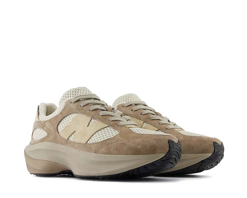 New Balance WRPD Runner Mushroom Timberwolf vue latérale — tige lacée double