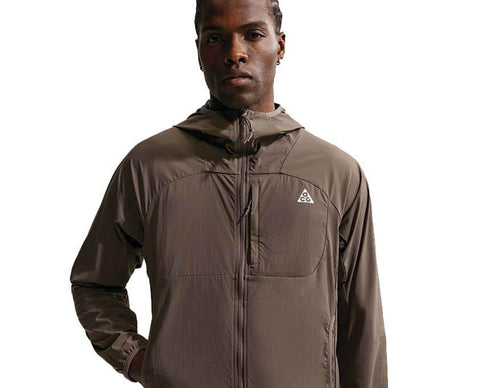Nike ACG Five Towers Jacket Ironstone — veste homme outdoor gris anthracite coupe-vent