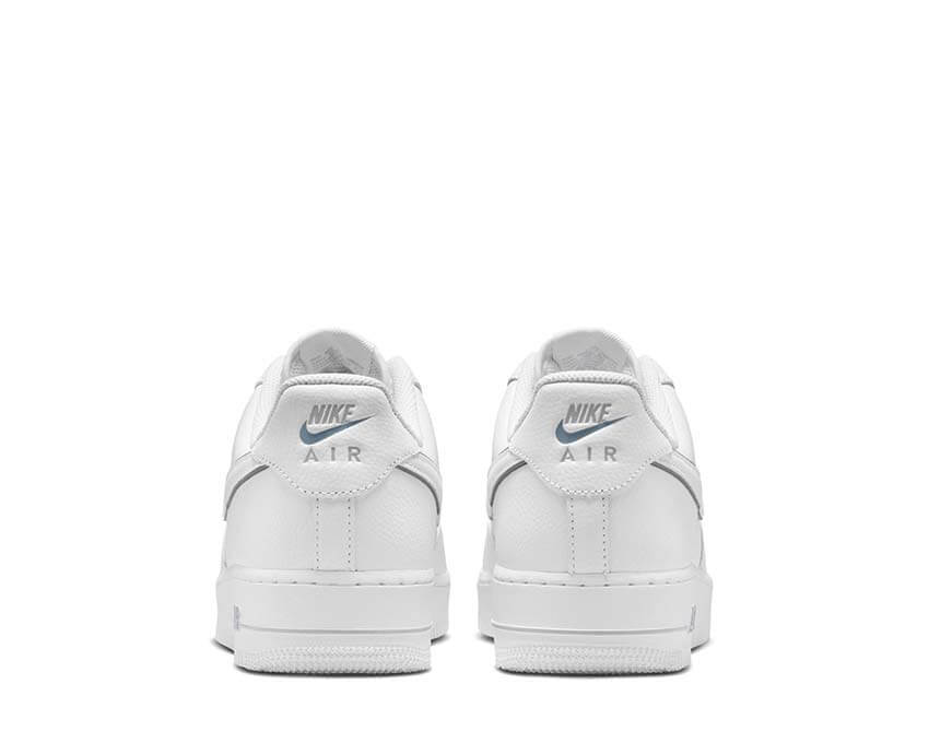 Nike Air Force 1 '07 LV8 White Metallic détail — finitions metallic cuir blanc