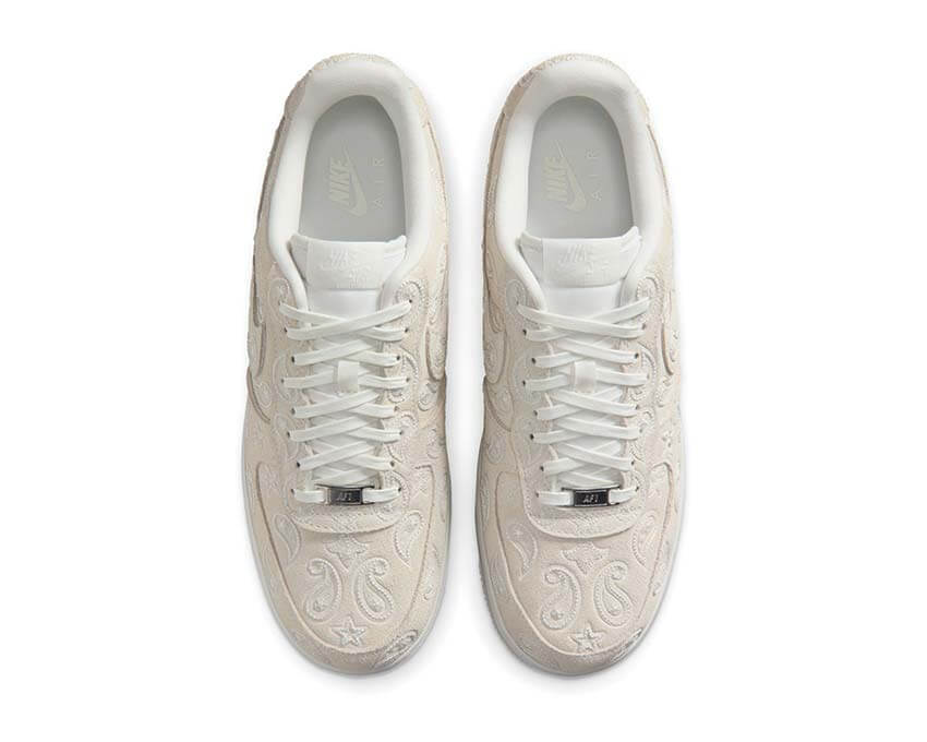 Nike Air Force 1 '07 Lv8 IU2363-100