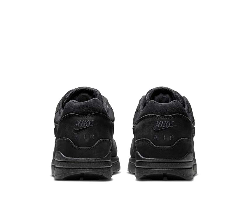 Nike Air Max 1 Premium Black Cat dettaglio — finiture nere opaco Black Cat