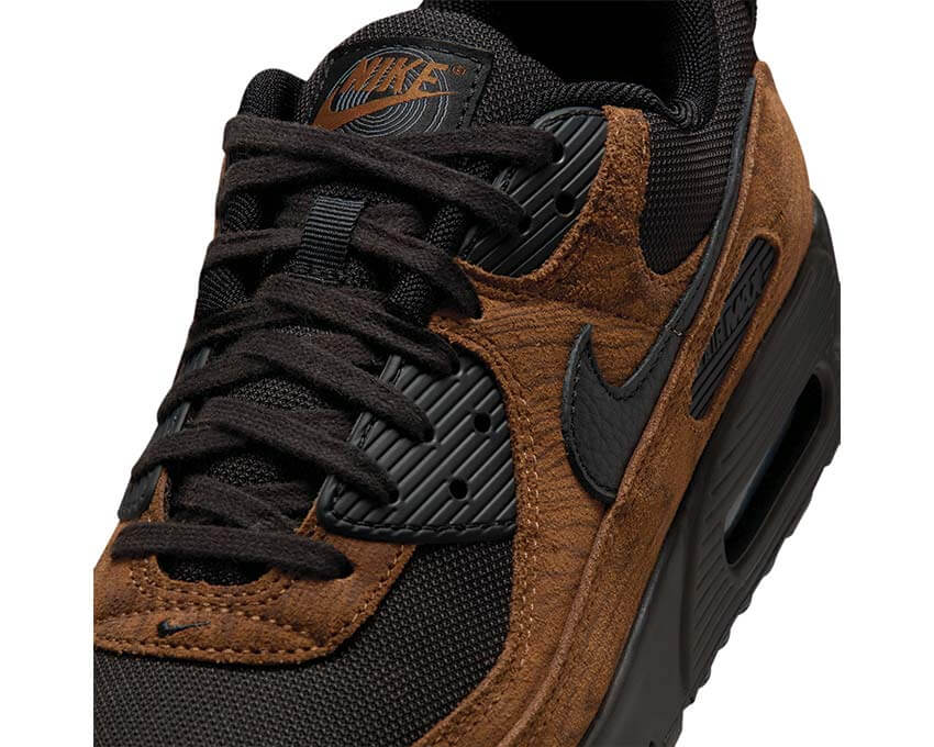 Nike Air Max 90 Premium Light British Tan Seitenansicht — Leder und Wildleder-Schaft tan