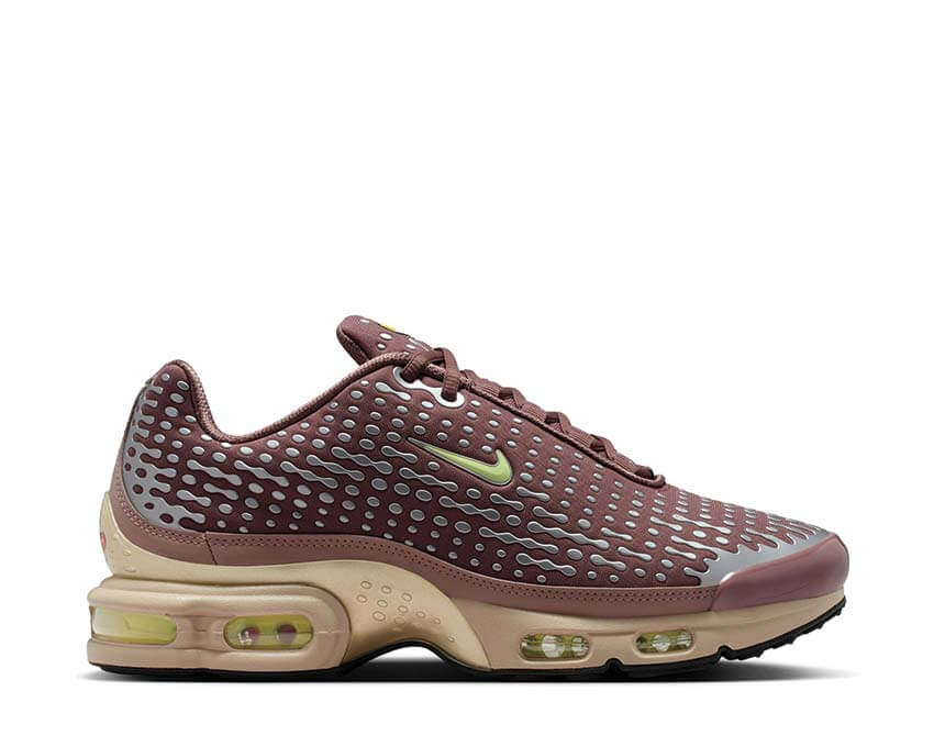Nike Air Max Plus VII  HQ2197-200