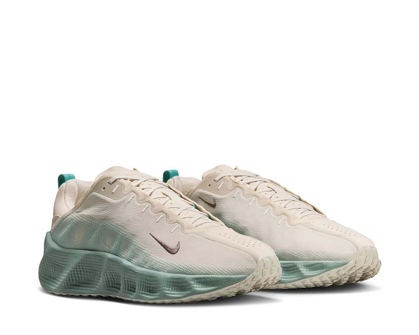 Nike Ava Rover DX4215-100