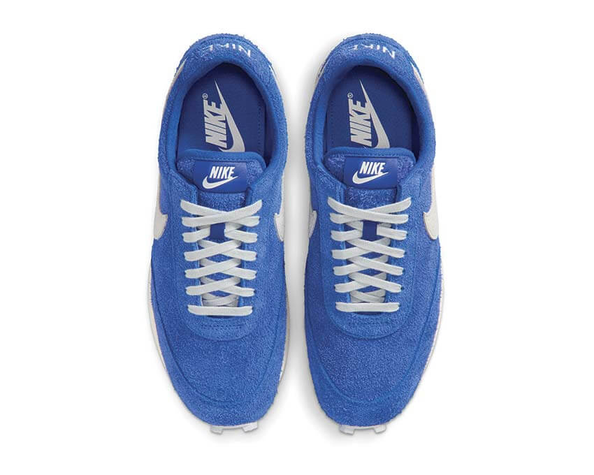 Nike Daybreak SDE SP Hyper Royal — vue trois quarts profil bleu Hyper Royal