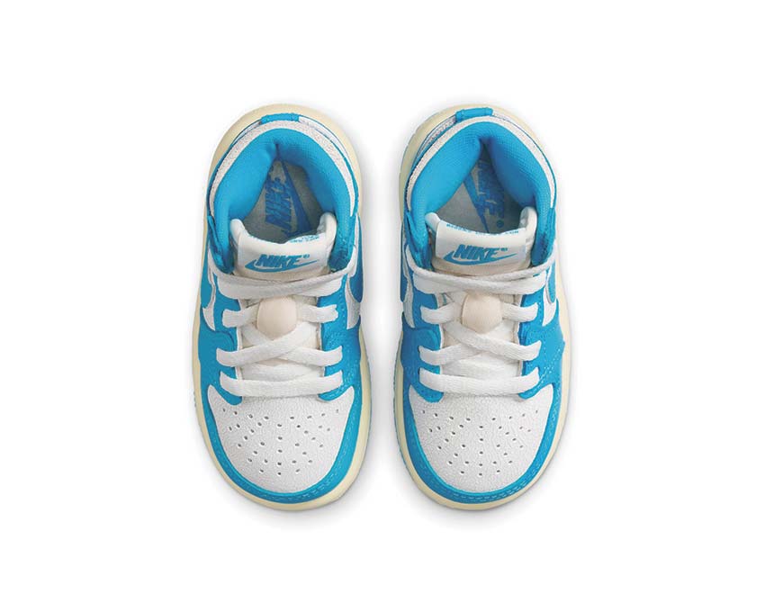 Jordan 1 Retro High OG UNC Reimagined TD vue trois quarts — bleu poudre Jordan TD