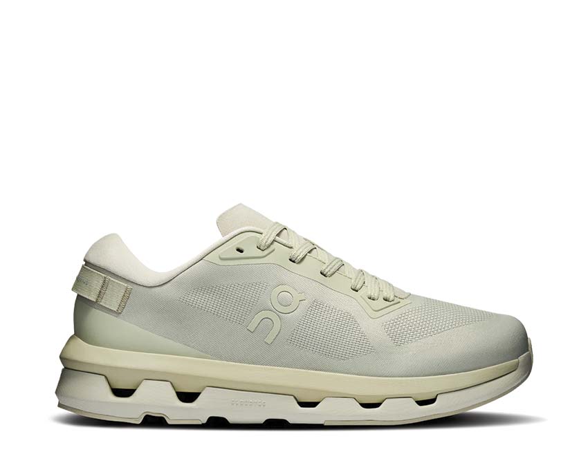 On Cloudzone W Chalk/Pelican — sneaker lifestyle femme CloudTec Helion minimaliste