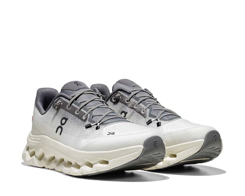 On Cloudtilt Rock/Ivory vue latérale — profil plateforme sneaker homme