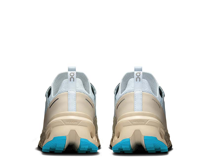 On Cloudultra 2 W Arctic/Cream side view — ultra trail women's profile