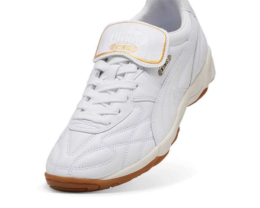 Puma King Indoor Blanc vue latérale — cuir blanc ivoire King Indoor Puma