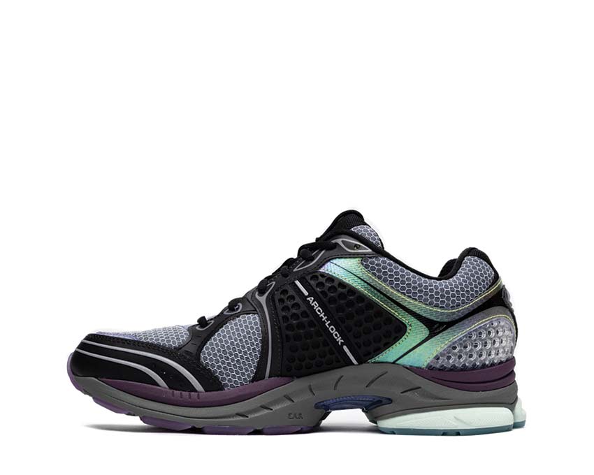 Saucony Progrid Triumph 4 Navy Holographic side view — breathable mesh upper
