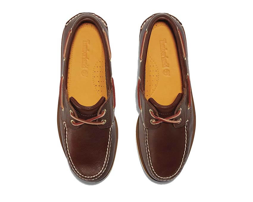Timberland Classic Boat Shoe Brown détail — coutures et cuir pleine fleur marron