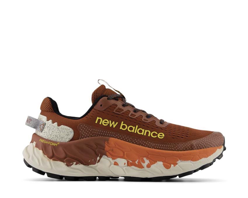 New Balance Fresh Foam X More Trail v3 MTMORAR3 — trail homme coloris rouge
