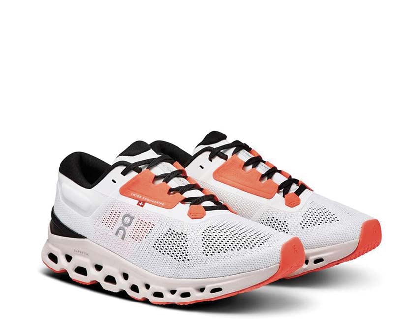 On Cloudstratus 3 W White/Sand vue latérale — tige légère running femme