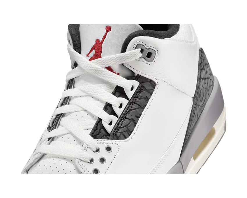 Jordan Air Jordan 3 Retro Cement Grey — vista frontal hombre gris cemento