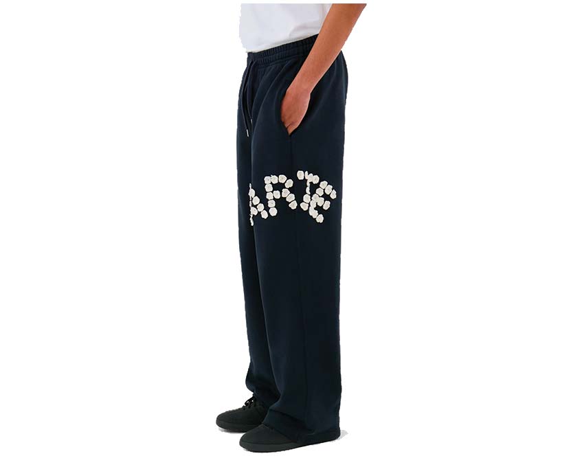 Arte Crochet Flowers Pants Dark — unisex crochet flowers pants