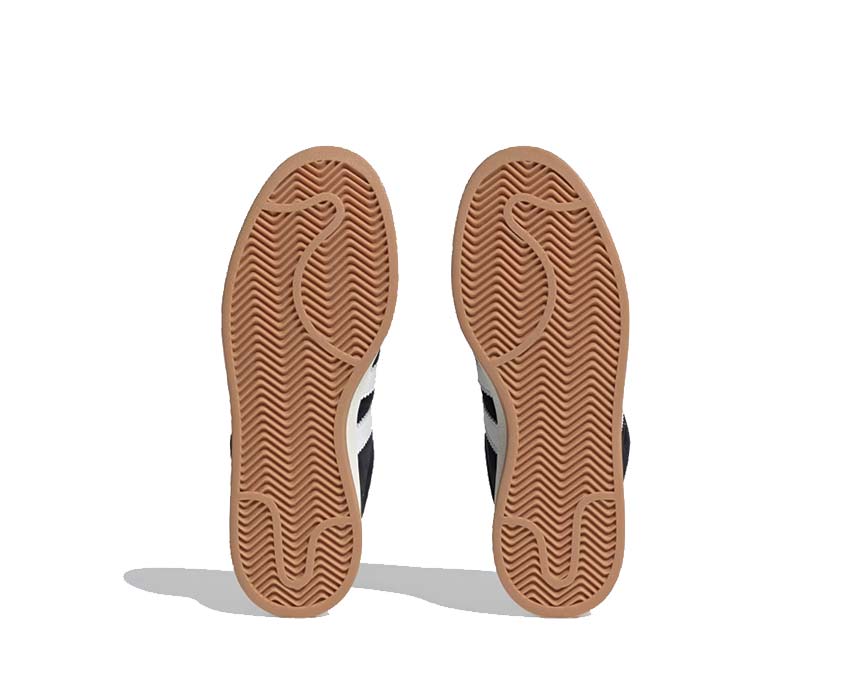 détail — daim Core Black Campus 00s