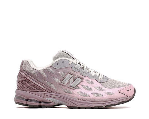New Balance 1906 Ice Wine — sneaker unisex colorazione rosa bordeaux ghiacciato