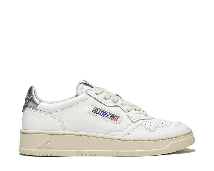 Autry Medalist Low White Blue — sneakers homme cuir blanc bleu bicolore vintage premium