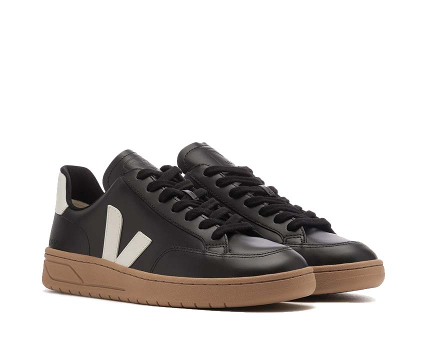 Veja V-12 Leather White Cosmos vue latérale — cuir lisse blanc certifié OWL