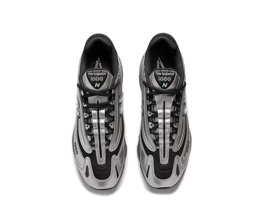 New Balance 1000 Metallic Silver détail — matière argentée et mesh technique