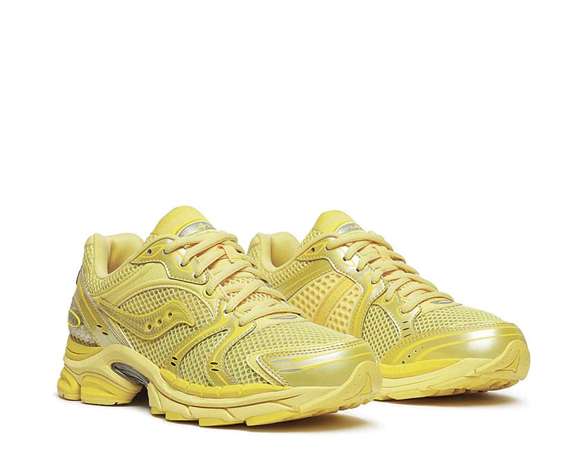 Saucony Progrid Triumph 4 Goldfinch vue latérale — tige mesh respirante