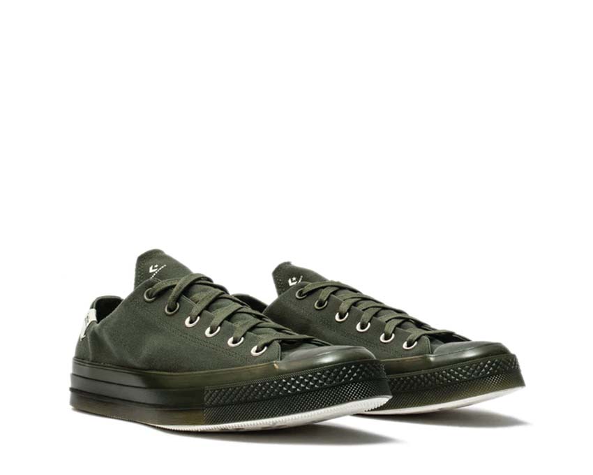 Converse A Cold Wall Chuck 70 Ox Rifle Green Seitenansicht — militärisches technisches Segeltuch