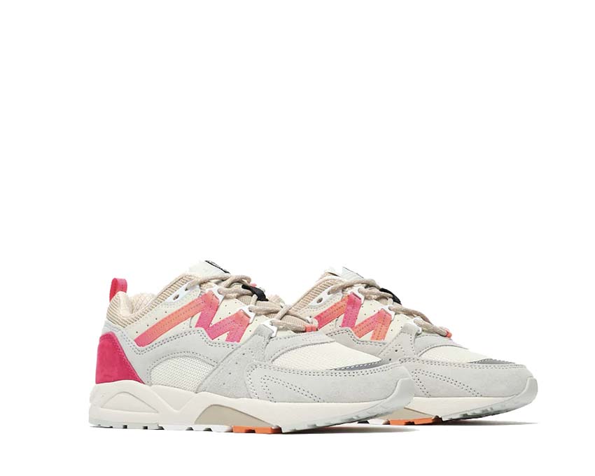 Karhu Fusion 2.0 Foggy Dew/Hot Pink Seitenansicht — Mesh atmungsaktiv