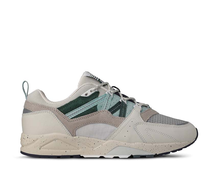 Karhu Fusion 2.0 Lily White/Surf Spray — zapatilla hombre tecnología Fulcrum