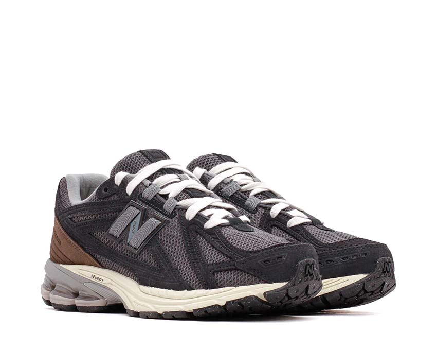 New Balance 1906 Phantom Dark Mushroom vue latérale — détail N-ERGY