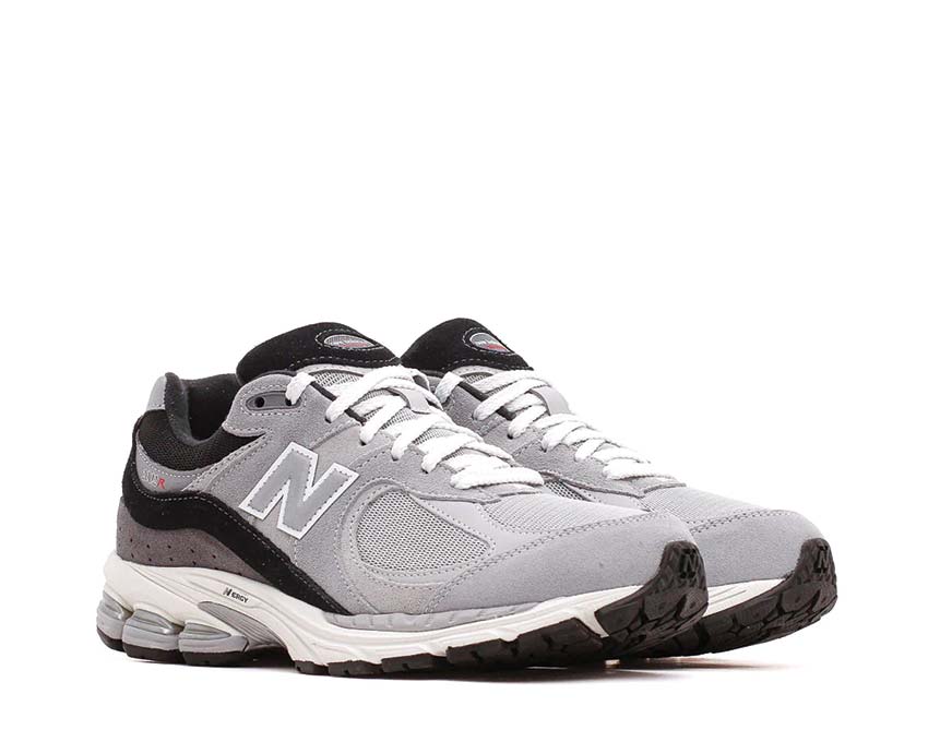 vue latérale — New Balance 2002R mesh suède gris naturel