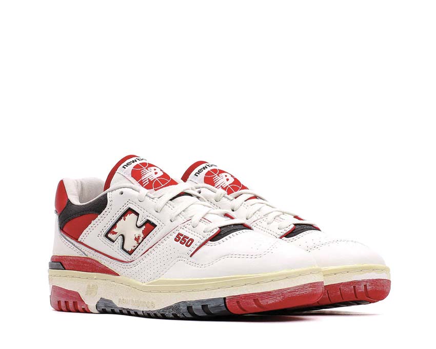 vue latérale — New Balance 550 Premium Vintage sea salt rouge cupsole