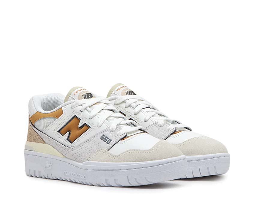 New Balance 550 W Cream Brown Seitenansicht — Leder und Wildleder
