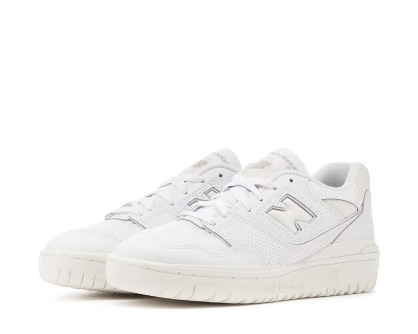 New Balance 550 W White Sohle — Cupsole Basketball Vintage weiß