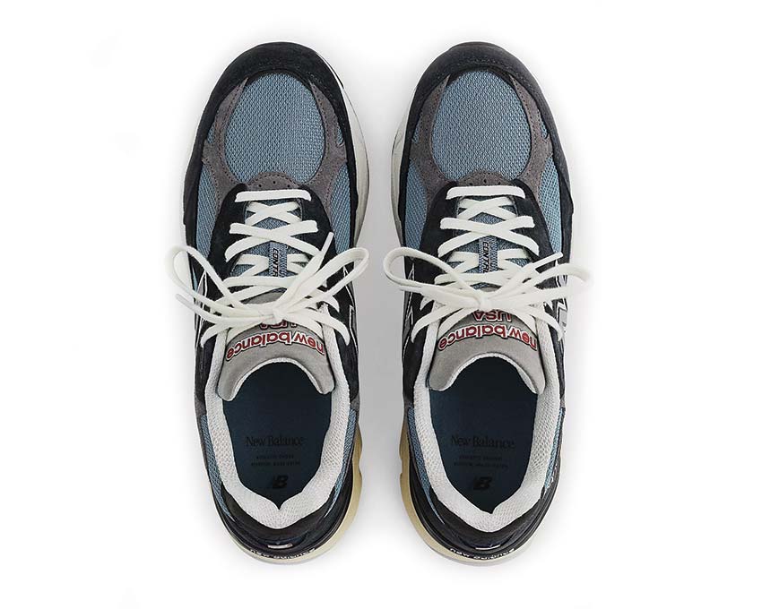 New Balance 990 Made in USA Spring Tide Navy détail — construction mesh suède