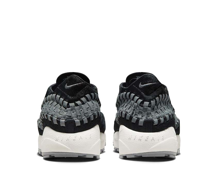 Nike Air Footscape Woven W Black sole — asymmetric Air Footscape cushioning