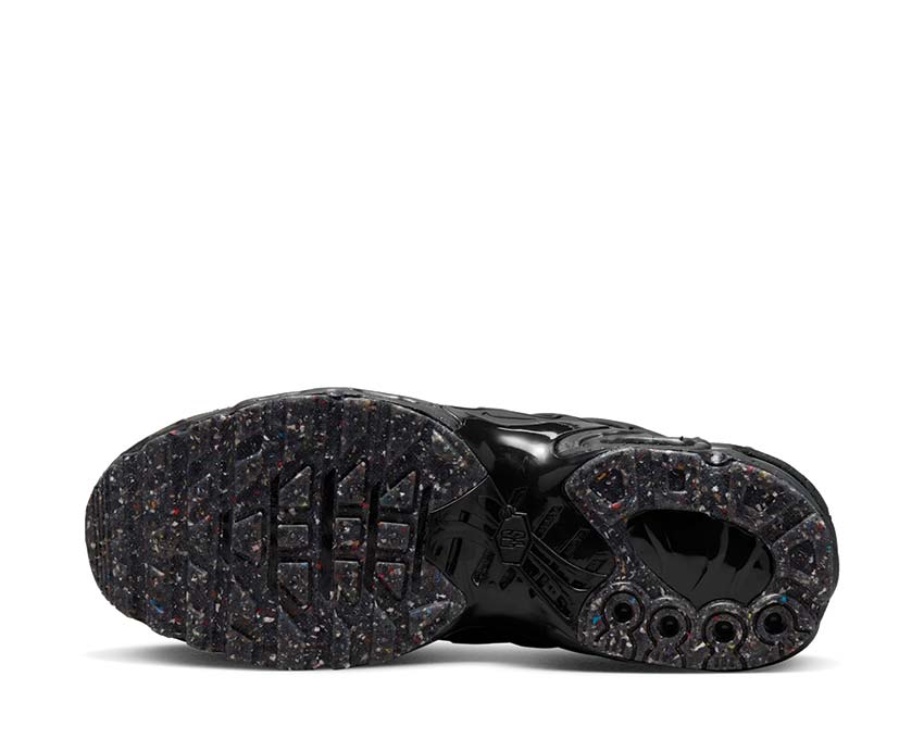 Nike Air Max Terrascape Plus Black Anthracite sole — Terrascape sole