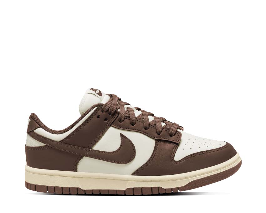 Nike Dunk Low W Cacao Wow Sail — women's sneaker cacao colorway