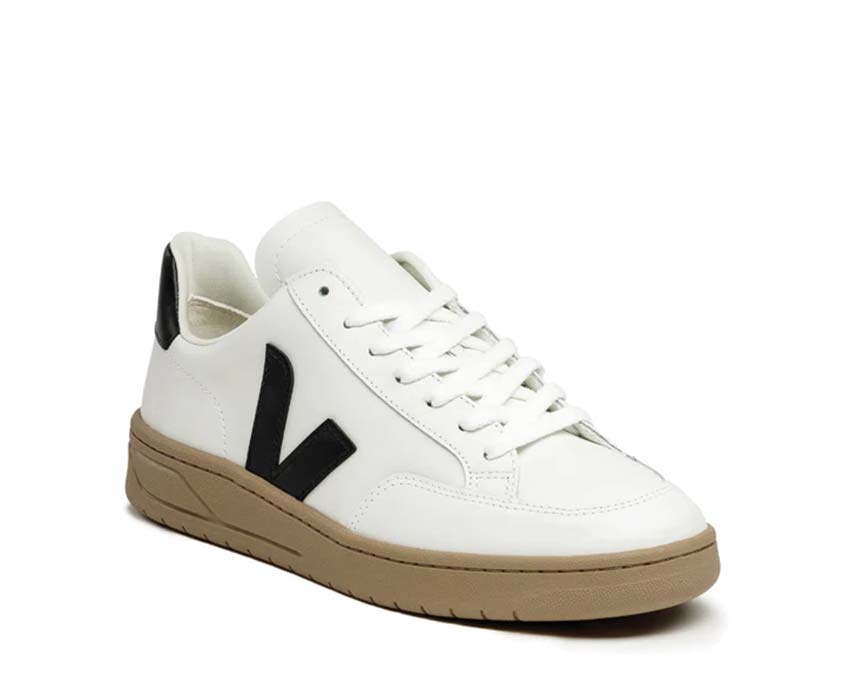 Veja V-12 Extra White/Black vue latérale — cuir lisse tricolore