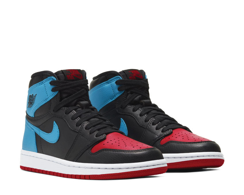 Jordan Air Jordan 1 High OG W UNC To Chicago Black DK Powder Blue Gym Red Seitenansicht — Leder Blau Pulver Rot